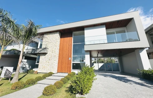 Casa com 3 quartos em Pedra Branca, Palhoça