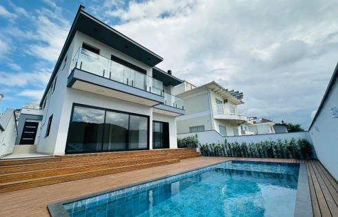 Casa com 3 quartos em Pedra Branca, Palhoça