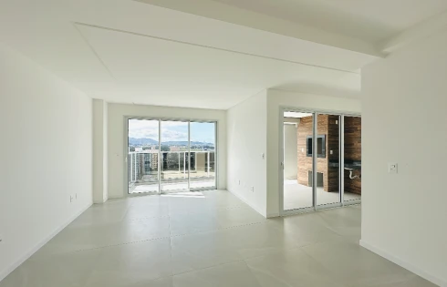 Apartamento com 3 quartos em Pedra Branca, Palhoça