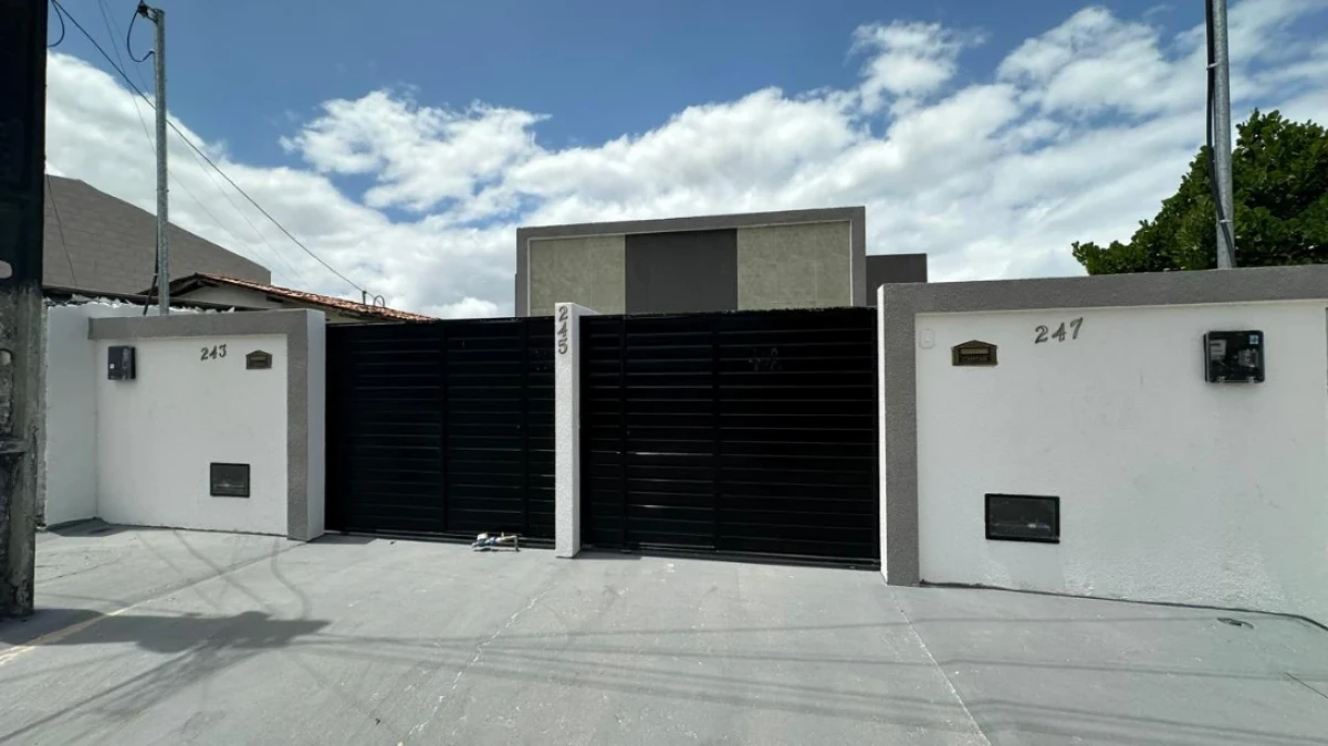 Casa em BAIRRO DAS INDÚSTRIA , João Pessoa. 2 quartos, 57m². Imagem 1 de 13