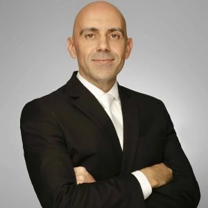 Leonardo Salgado Schroeder Alves