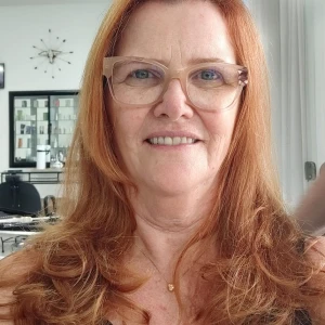 Anamaria Fritzen 