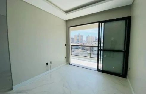 Apartamento com 2 quartos em Kobrasol, São José