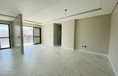 Apartamento com 3 quartos em Kobrasol, São José