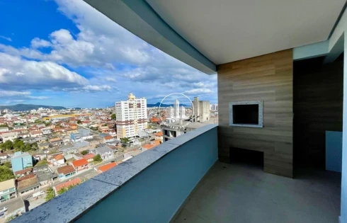 Apartamento com 3 quartos em Barreiros, São José