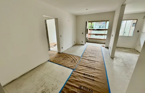 Apartamento com 2 quartos em Barreiros, São José