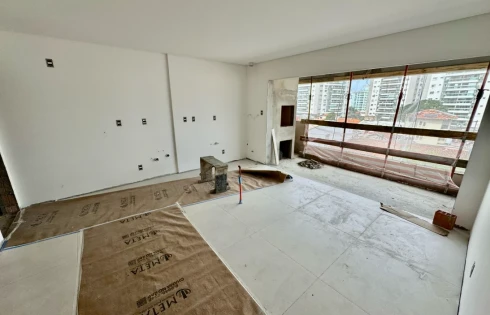Apartamento com 3 quartos em Barreiros, São José