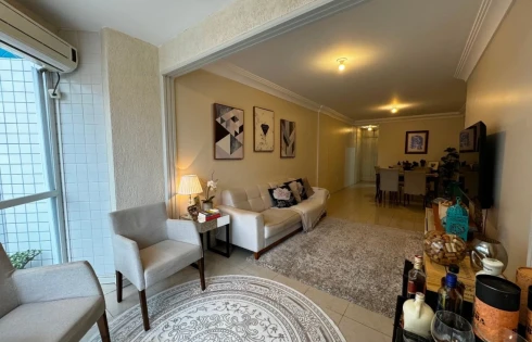 Apartamento com 3 quartos em Balneário, Florianópolis