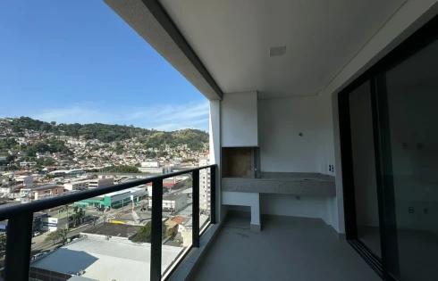 Apartamento com 3 quartos em Centro, Florianópolis