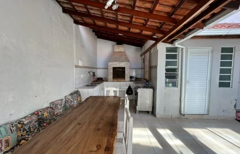 Casa com 4 quartos em Jardim Atlântico, Florianópolis