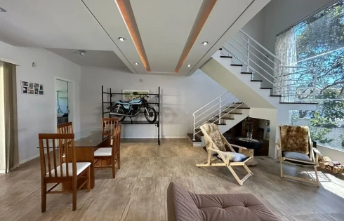 Casa com 3 quartos em Ponta de Baixo, São José