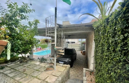 Casa com 3 quartos em Serraria, São José