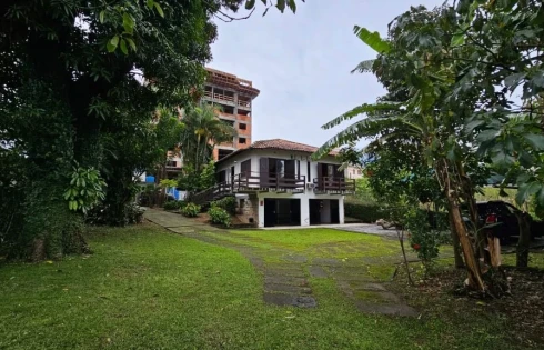 Terreno com 0 quartos em Barreiros, São José