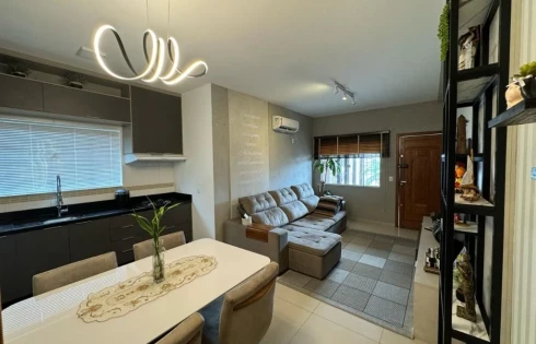 Casa com 2 quartos em Forquilhas, São José