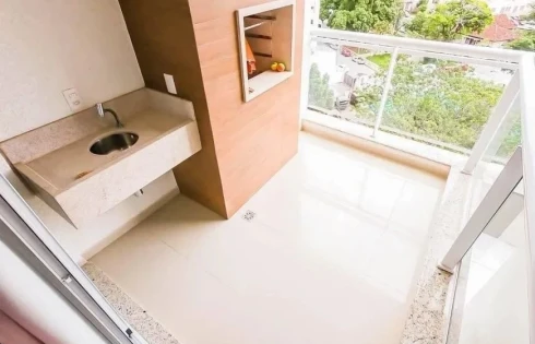 Apartamento com 3 quartos em Centro, Florianópolis