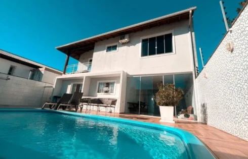 Casa com 3 quartos em Itaguaçu, Florianópolis