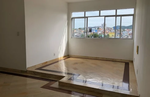 Apartamento com 3 quartos em Barreiros, São José