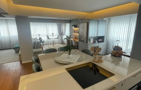 Apartamento com 2 quartos em Serraria, São José