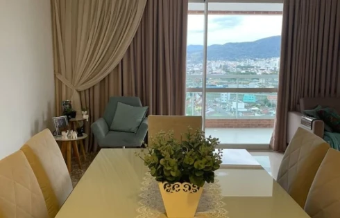 Apartamento com 3 quartos em Centro, Palhoça