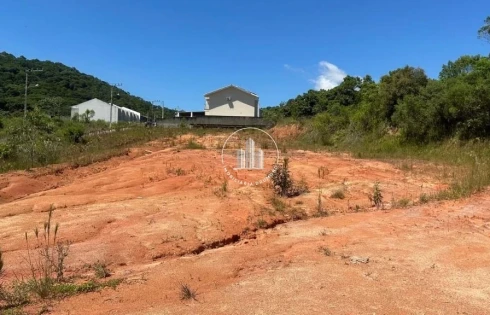 Terreno com 0 quartos em Forquilhas, São José