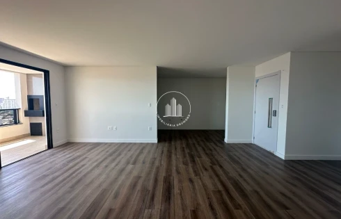 Apartamento com 4 quartos em Nossa Senhora do Rosário, São José
