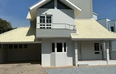 Casa com 4 quartos em Pedra Branca, Palhoça