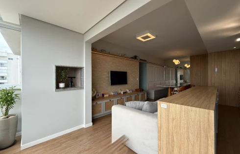 Apartamento com 3 quartos em Barreiros, São José
