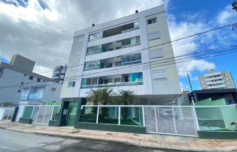 Apartamento com 2 quartos em Pagani, Palhoça