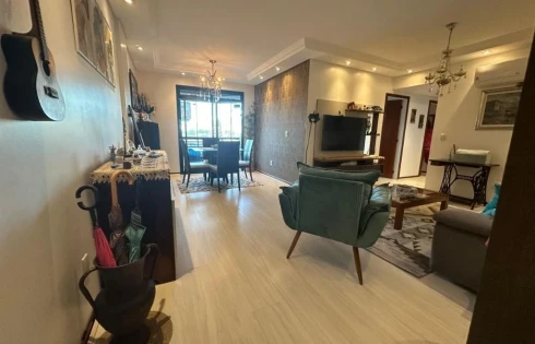 Apartamento com 3 quartos em Capoeiras, Florianópolis
