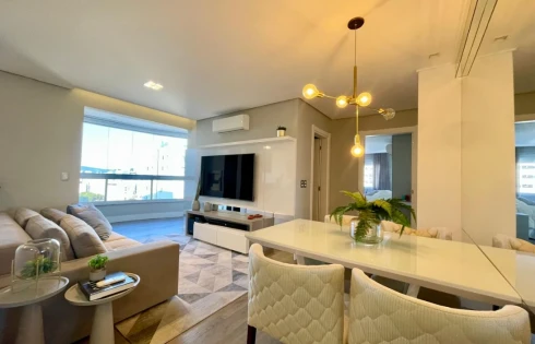 Apartamento com 1 quartos em Kobrasol, São José