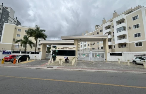 Apartamento com 2 quartos em Pedra Branca, Palhoça