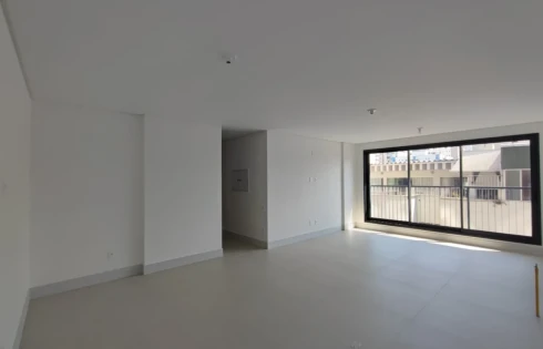 Apartamento com 3 quartos em Canto, Florianópolis