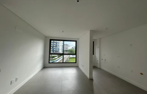 Apartamento com 2 quartos em Estreito, Florianópolis