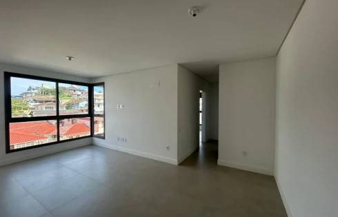 Apartamento com 2 quartos em Estreito, Florianópolis