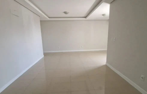 Apartamento com 3 quartos em Barreiros, São José