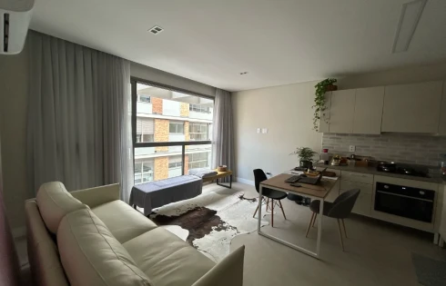 Apartamento com 1 quartos em Estreito, Florianópolis