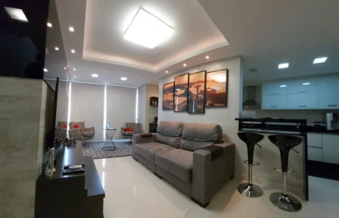 Apartamento com 2 quartos em Coqueiros, Florianópolis