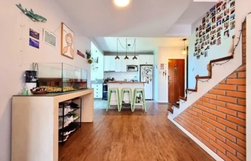 Apartamento com 5 quartos em Itacorubi, Florianópolis