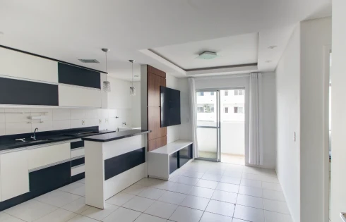 Apartamento com 2 quartos em Forquilhas, São José