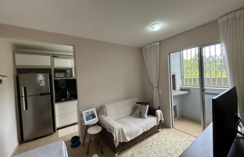 Apartamento com 2 quartos em Ponte do Imaruim, Palhoça