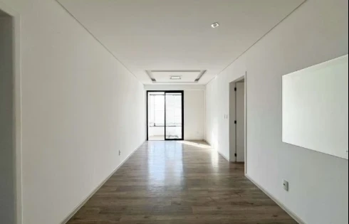 Apartamento com 3 quartos em Centro, Florianópolis