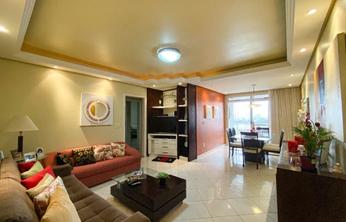Apartamento com 3 quartos em Kobrasol, São José