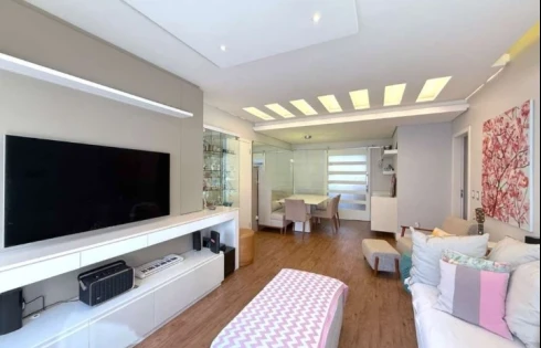 Apartamento com 3 quartos em Centro, Florianópolis