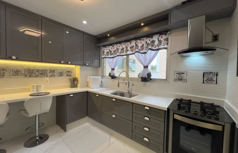 Apartamento com 3 quartos em Centro, Florianópolis