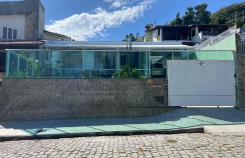 Casa com 4 quartos em Itaguaçu, Florianópolis