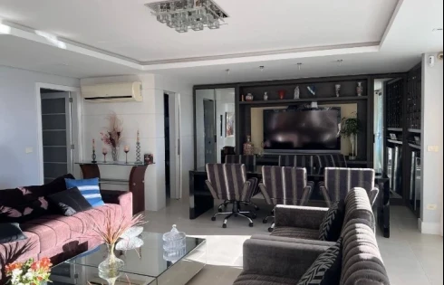 Casa com 5 quartos em João Paulo, Florianópolis