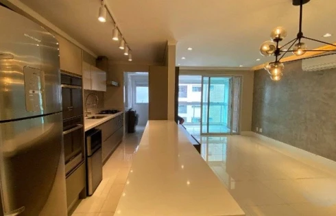 Apartamento com 2 quartos em Agronômica, Florianópolis