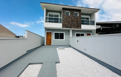 Casa Geminada com 2 quartos em Bela Vista, Palhoça
