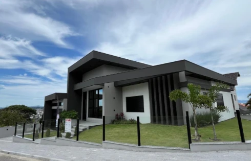 Casa com 3 quartos em Pedra Branca, Palhoça