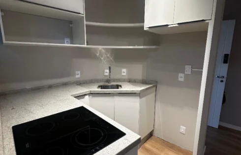 Apartamento com 2 quartos em Centro, Florianópolis